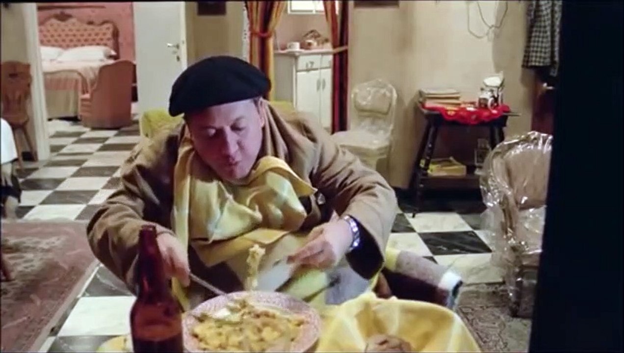 IL SECONDO TRAGICO FANTOZZI, FRITTATONA E RUTTO LIBERO Video Dailymotion