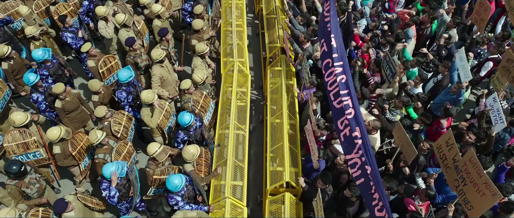 Chhapaak | Official Trailer | Deepika Padukone | Vikrant Massey | Meghna Gulzar | 10 January 2020