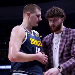 Nurkić i Jokić pozdrav
