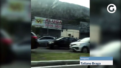 Trânsito congestionado na Reta da Penha, em Vitória