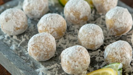How to Make  No-Bake Snowball Cookies
