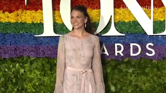 Sutton Foster on Latest Roles, Relaxing and How She Supports Daughter Following in Her Footsteps