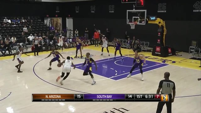 Tariq Owens rises to block the shot