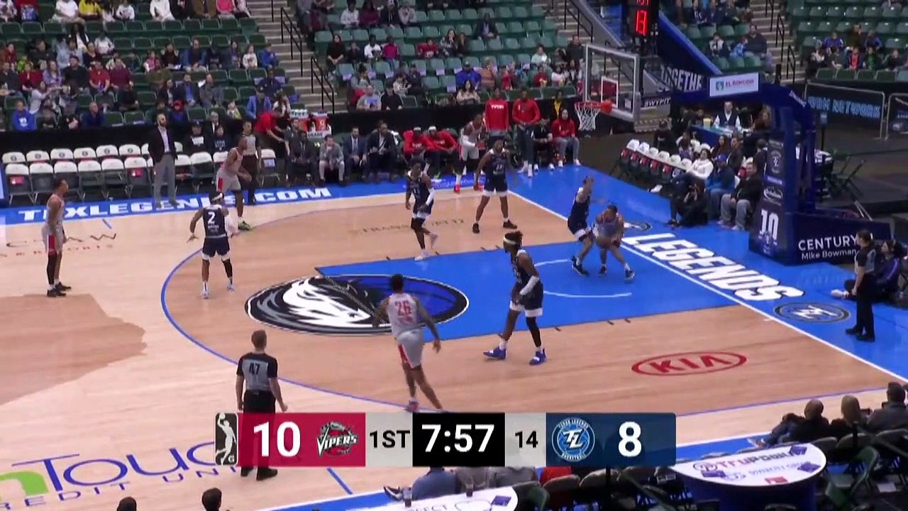 Antonius Cleveland Posts 14 points & 11 rebounds vs. Rio Grande Valley Vipers