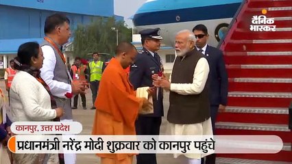 मोदी ने अटल घाट पर नौकायन किया