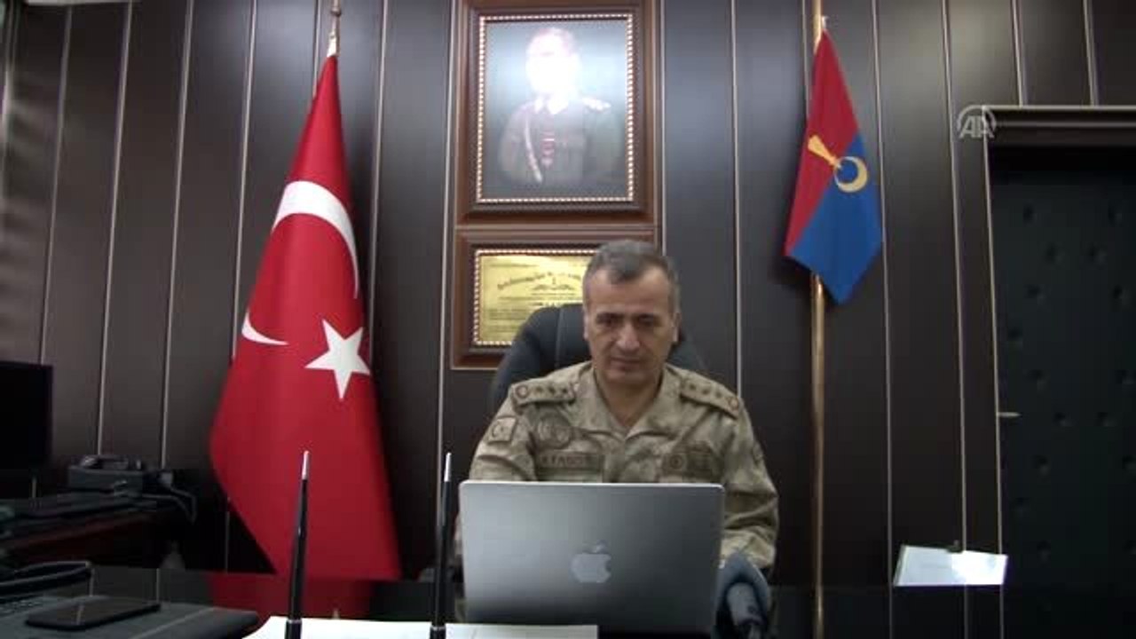 Adıyaman İl Jandarma Komutanı Albay Atasoy, AA'nın "Yılın Fotoğrafları" oylamasına katıldı