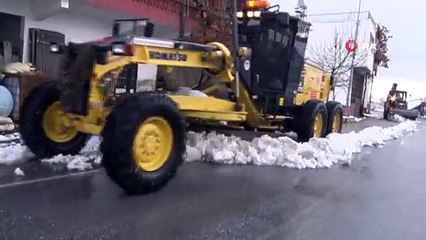 Toroslara mevsimin ilk karı düştü
