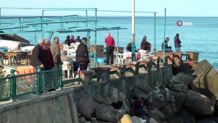 Batı Karadeniz'de yazdan kalma günler yaşanıyor