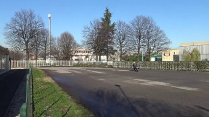 T MAX AKRAPOVIC EXHAUST SOUND TEST