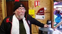 Marché de Noël de Saint Avold : Patrick au stand du rugby club naborien