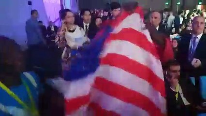 أغانى وأعلام ورقص من كل دول العالم قبيل انطلاق حفل افتتاح منتدى شباب العالم