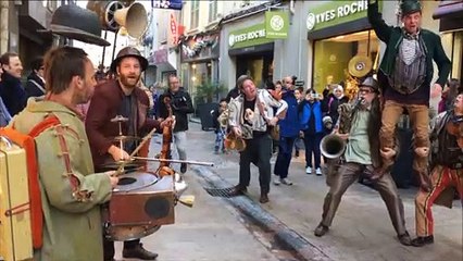 Carpentras : un show original lors des Noëls insolites