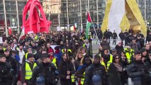 Fransa'da sarı yelekliler yeniden sokaklarda (2) - PARİS