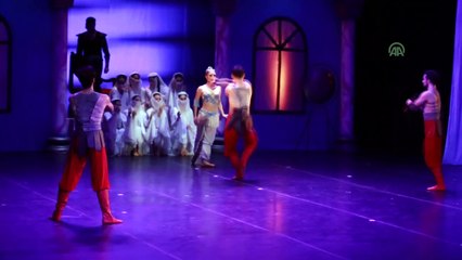 SAMDOB, '1001 Gece Masalları ve Nesimi' balesini ilk kez sahneledi - SAMSUN