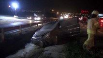 Silivri'de kamyonetin sıkıştırdığı otomobil kaza yaptı