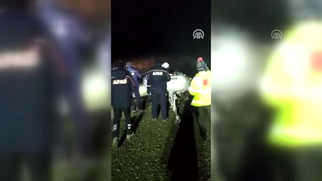 Keban Baraj Gölü sürüklenen teknedeki 3 balıkçı kurtarıldı