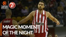 7DAYS Magic Moment of the Night: Nikola Milutinov, Olympiacos Piraeus