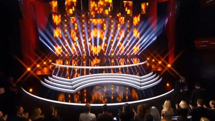 Basim - Cliche Love Song og Martin Brygmann - Rise Like a Phoenix (Conchita Wurst) | De Største Øjeblikke 2014 | TV2 Danmark