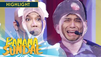 Standee Gags | Banana Sundae