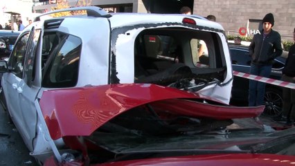 Ümraniye’de feci kaza: 1’i bebek 5 yaralı