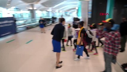 Afrikalı yetim ve öksüz çocuklardan oluşan dans grubu istanbul'da