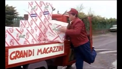 RENATO POZZETTO E IL CANE - SCENA GRANDI MAGAZZINI