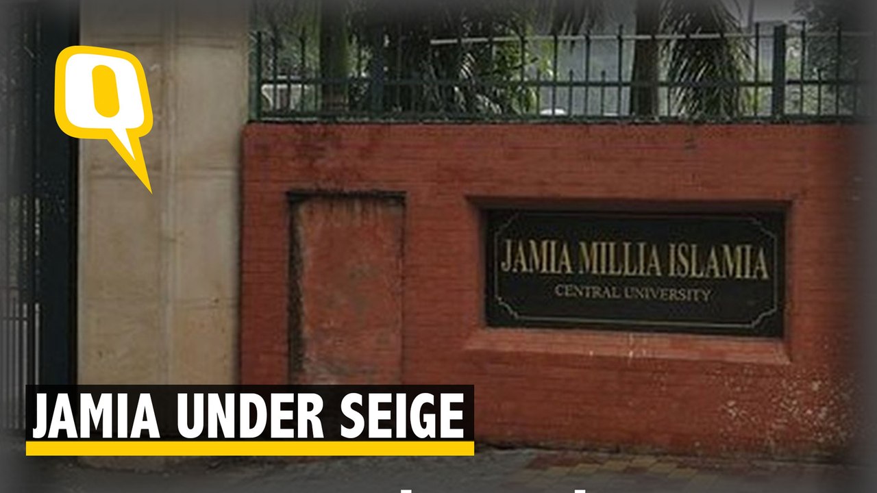 Many Seriously Injured, Cops Assaulted BBC Reporter Also: Jamia Students