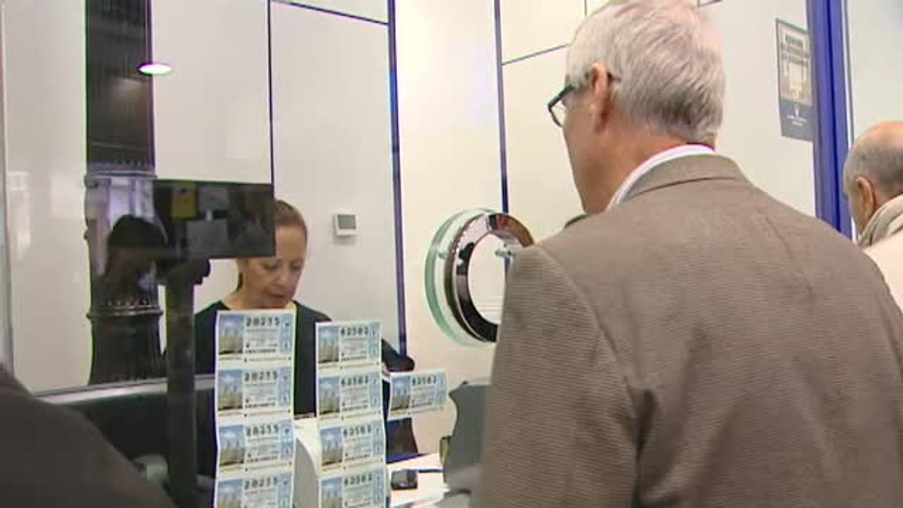 La policía advierte de las estafas más comunes en la Lotería de Navidad