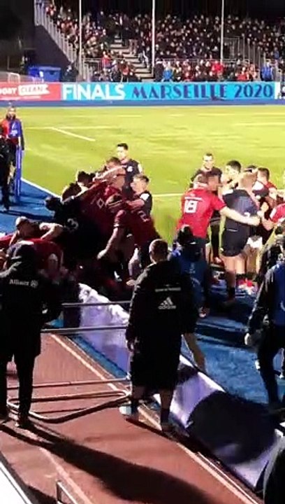 Munster et Saracens en viennent aux mains après une insulte sur Jamie George