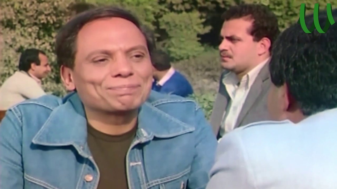 شوف كوميديا عادل امام  في شرب الشاي