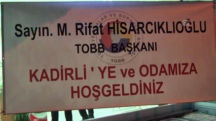 Hisarcıklıoğlu: "Özel bankalar esnafımızı 'Kredi kullanmak ister misiniz?' diye gezmeye başladı"