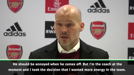 Ozil 'should be annoyed' when substituted - Ljungberg