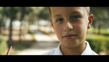 Jetman Dubai  Young Feathers   Legendado