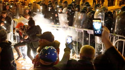 Thousands protest against crackdown in Lebanon's capital