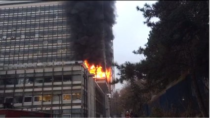 DSİ Genel Müdürlüğü'nün Ankara'daki binasında yangın