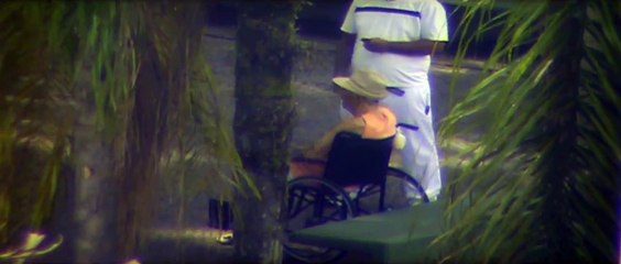 Suspeito das Sombras (2015) - Trailer Oficial - HD