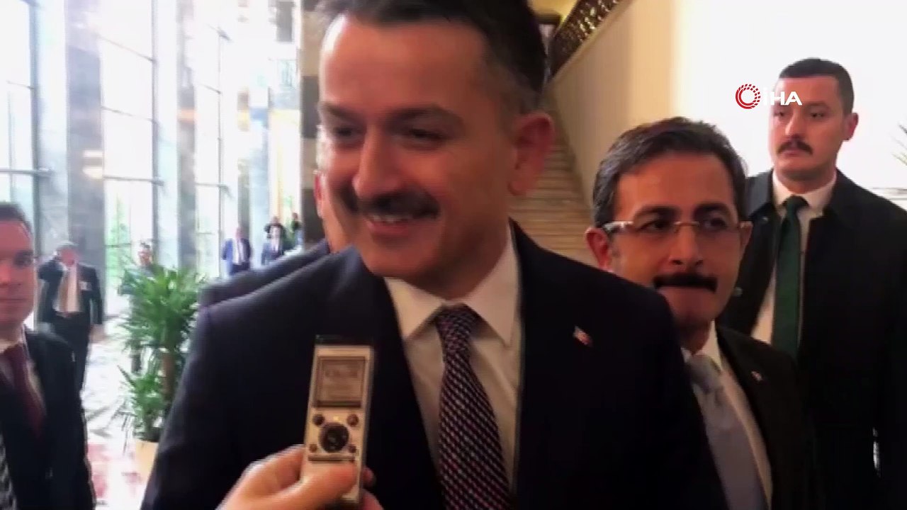 Tarım ve Orman Bakanı Bekir Pakdemirli'den 'At ve Eşek eti ithalatı' iddialarına yanıt