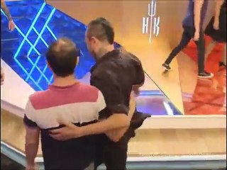 Chamada de estreia da 3ª temporada do "Hell's Kitchen - Cozinha sob Pressão" (31/10/2015)