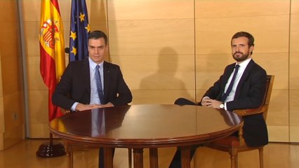 Sánchez y Casado se reúnen en el Congreso
