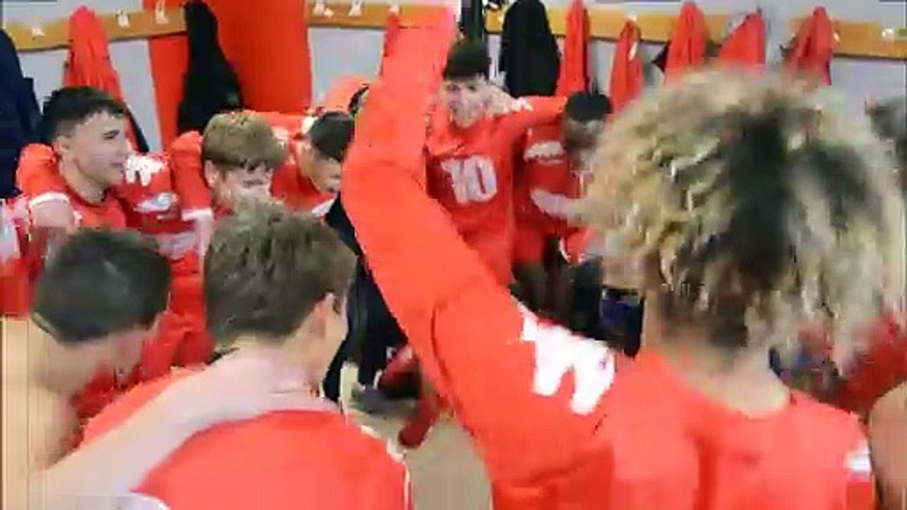 La joie des u16 , premier de leur championnat à la trève