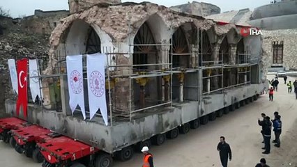 Er-Rızk Cami yeni yerine ulaştı