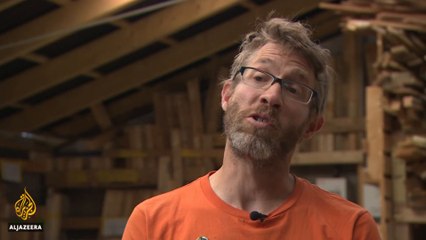 Thousands avoid flying to reduce carbon footprint