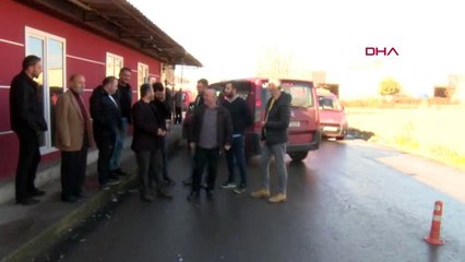 Sakarya kahraman şoföre altın hediye edildi