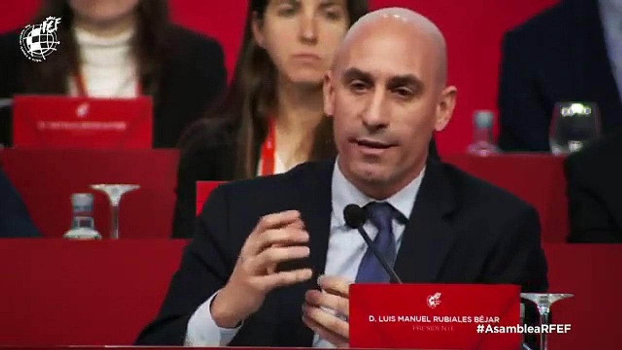 Luis Rubiales: "No vamos a convocar unas elecciones sin avisar el último día del año. Se puede presentar quién quiera"