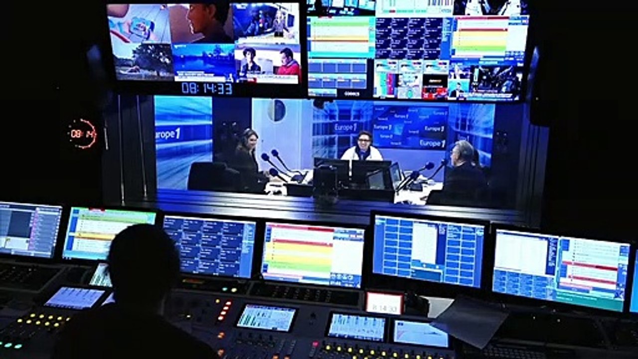 ASSE-PSG : des fumigènes impressionnants... qui pourraient coûter chers à Saint-Etienne