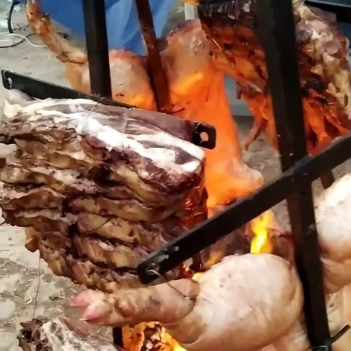 ASADO MEDIEVAL EN GUDAR ( LA BAMBINA CATERING )