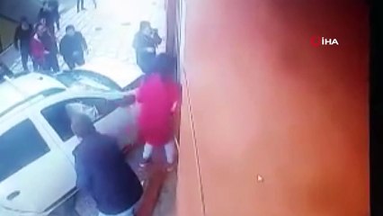 Açıköğretim bürosuna dalan araç kamerada:1 ölü 2 yaralı