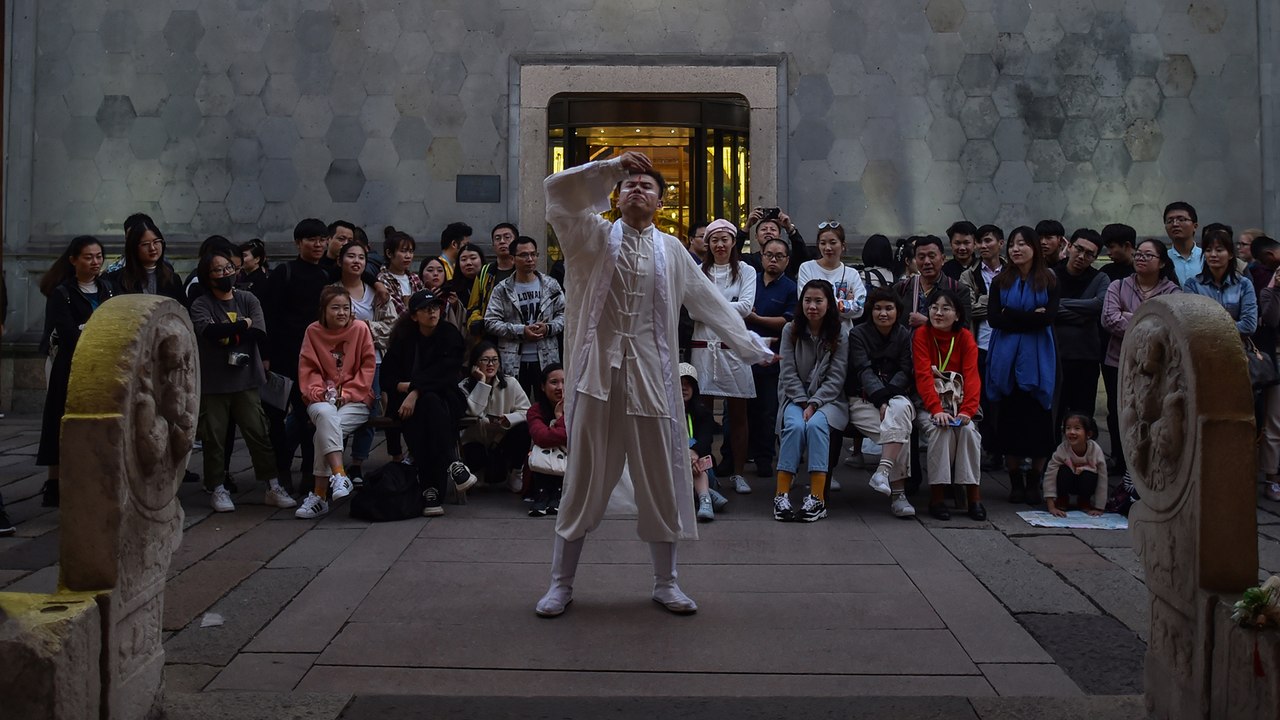 Chinese playwrights wage 'guerrilla' campaign for artistic freedom