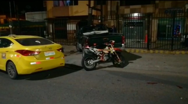 Agente público de Cuenca se encontraría involucrado en un accidente de tránsito que dejó dos heridos
