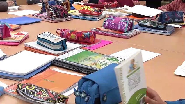 Juanma Moreno inaugura el CEIP Manuel Siurot en Huelva